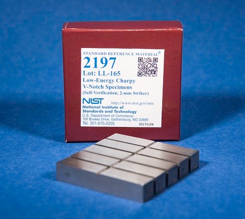 SRM 2197 - 低能量Charpy V-缺口樣本(自驗證，2毫米射手)