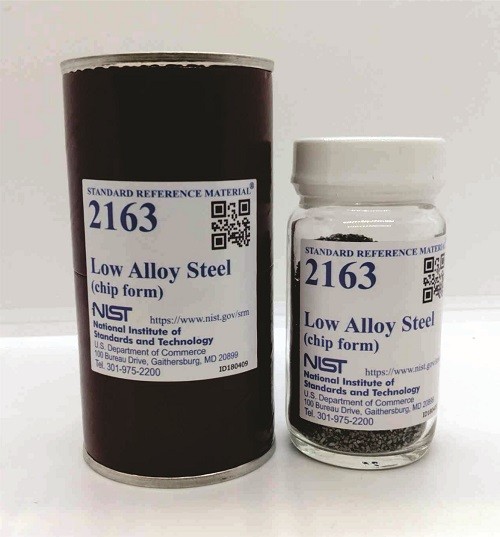 SRM 2163 - 低合金鋼(片狀)